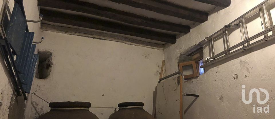 Casa 3 habitaciones de 213 m² en Aldeanueva de la Vera (10440)