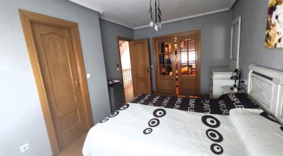 Cottage 2 bedrooms of 220 m² in Lorenzana (24122)