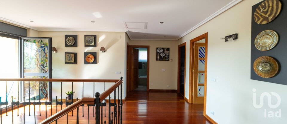 Chalet 5 habitaciones de 550 m² en Villarrodrigo de Las Regueras (24197)