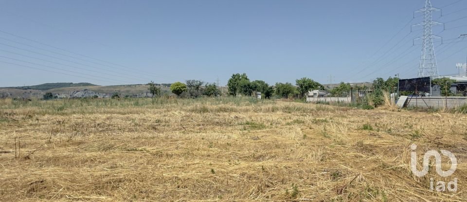 House 4 bedrooms of 239 m² in Mejorada del Campo (28840)