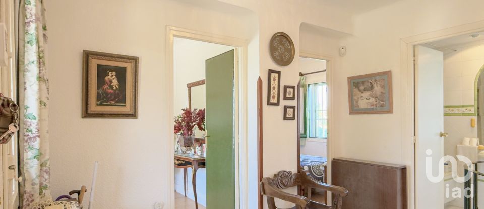 House 4 bedrooms of 239 m² in Mejorada del Campo (28840)