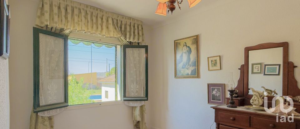 House 4 bedrooms of 239 m² in Mejorada del Campo (28840)