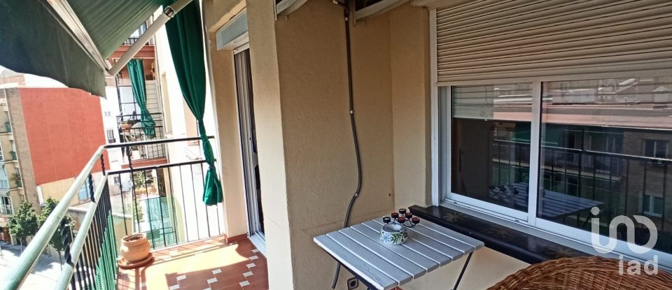 Appartement 3 chambres de 93 m² à Barcelona (08027)