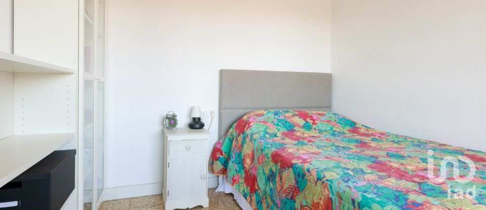 Appartement 3 chambres de 93 m² à Barcelona (08027)