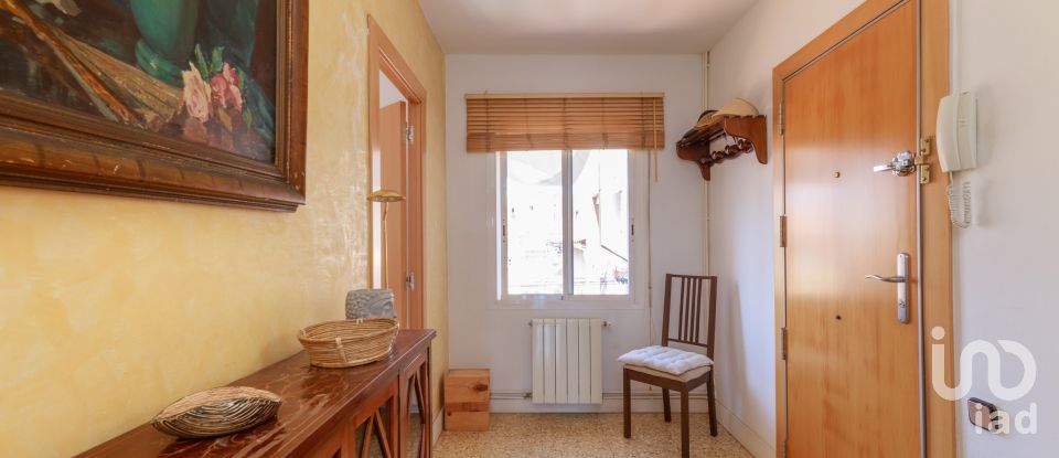 Appartement 3 chambres de 93 m² à Barcelona (08027)