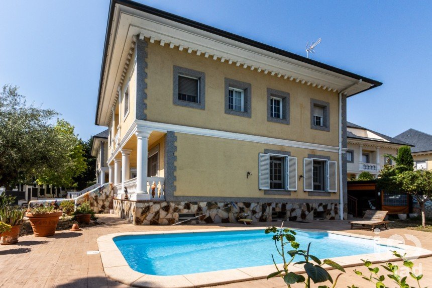 Casa 5 habitaciones de 488 m² en Sabadell (08206)