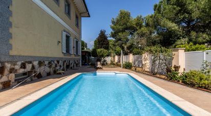 Casa 5 habitaciones de 488 m² en Sabadell (08206)