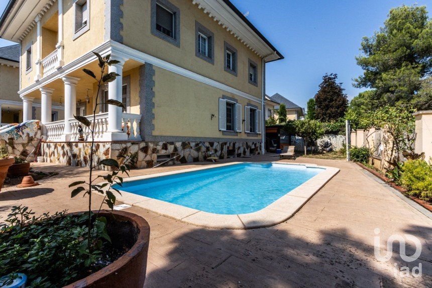 Maison 5 chambres de 488 m² à Sabadell (08206)