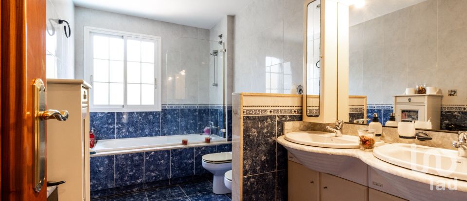 Maison 5 chambres de 488 m² à Sabadell (08206)