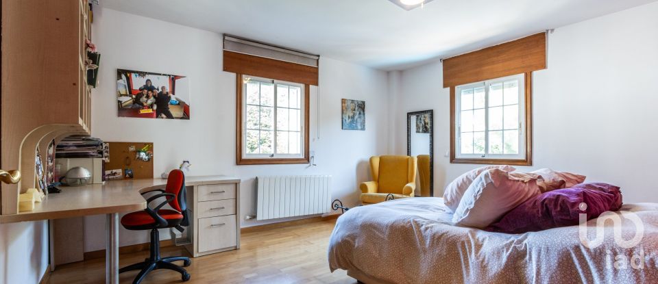 Maison 5 chambres de 488 m² à Sabadell (08206)