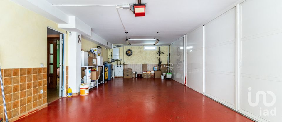 Maison 5 chambres de 488 m² à Sabadell (08206)