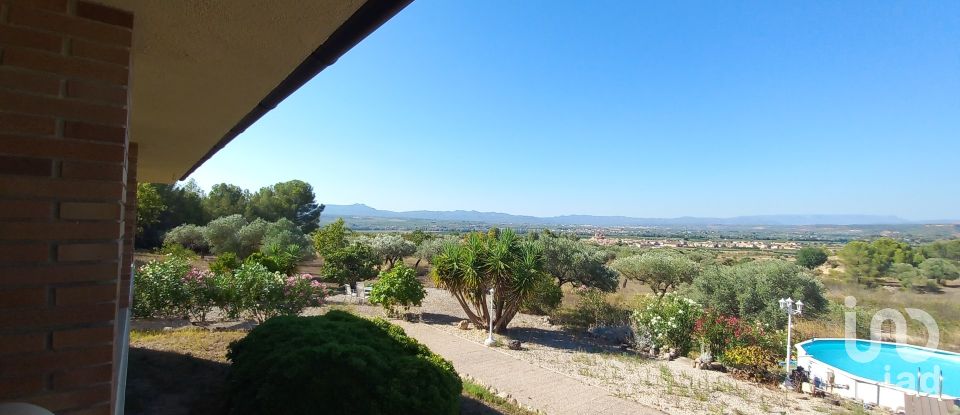 Casa rústica 3 habitacions de 163 m² a Ginestar (43748)