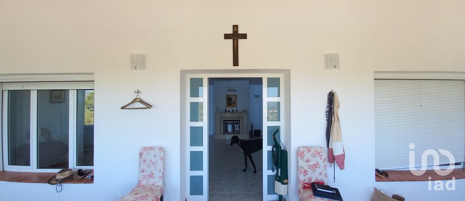 Casa rústica 3 habitacions de 163 m² a Ginestar (43748)