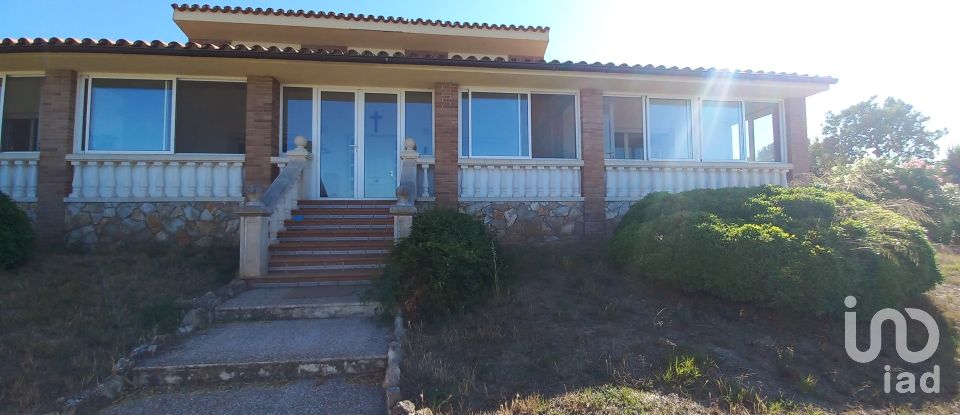 Casa rústica 3 habitacions de 163 m² a Ginestar (43748)