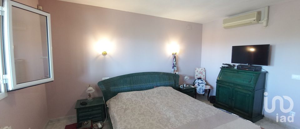 Casa rústica 3 habitacions de 163 m² a Ginestar (43748)