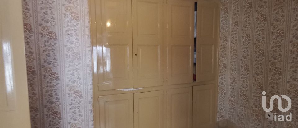 Mansion 5 bedrooms of 160 m² in Ginestar (43748)