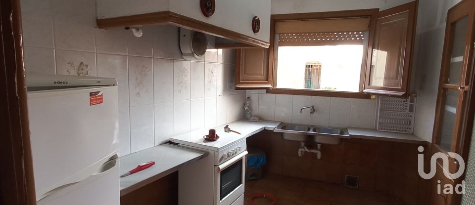 Mansion 5 bedrooms of 160 m² in Ginestar (43748)