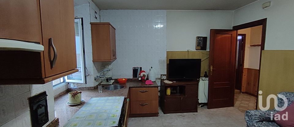 House 6 bedrooms of 594 m² in Quintanilla de Sollamas (24271)