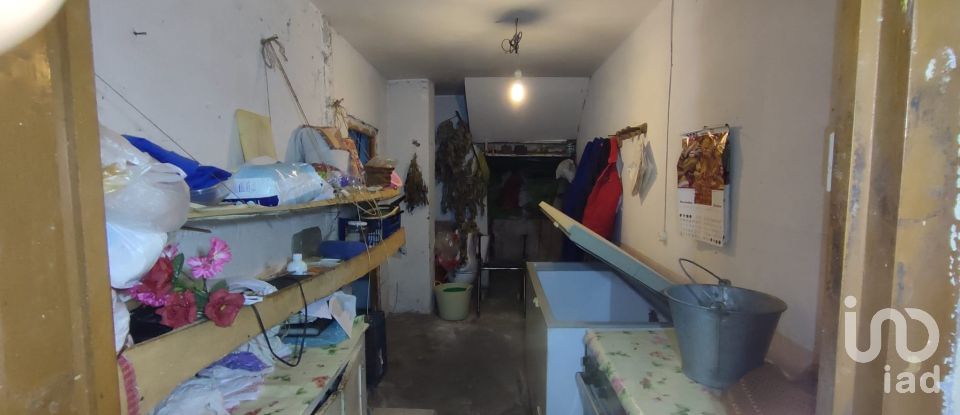 House 6 bedrooms of 594 m² in Quintanilla de Sollamas (24271)