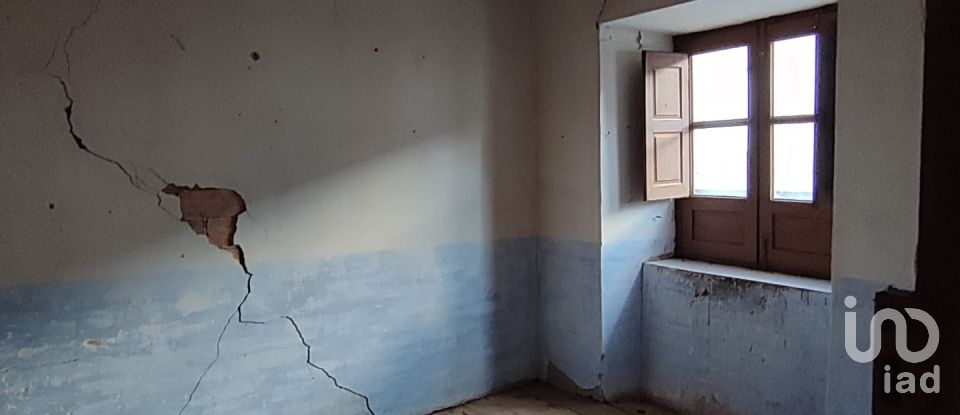 House 6 bedrooms of 594 m² in Quintanilla de Sollamas (24271)