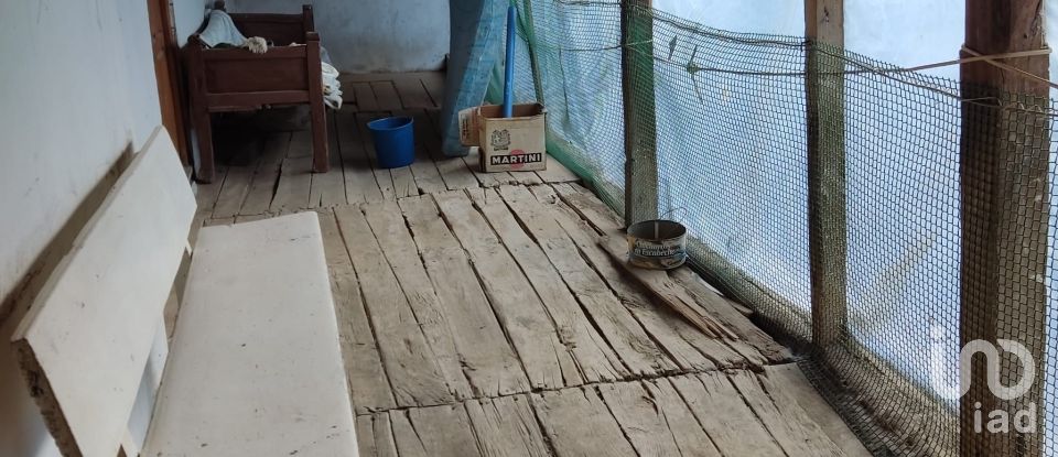 House 6 bedrooms of 594 m² in Quintanilla de Sollamas (24271)