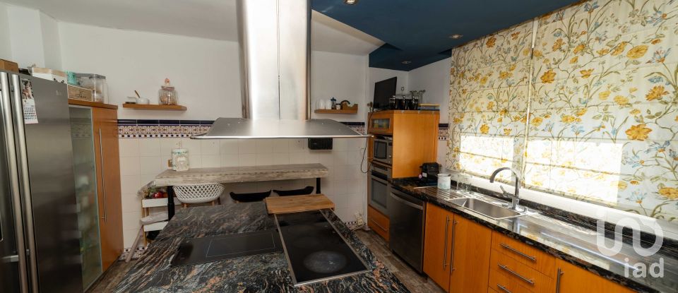 Casa 6 habitacions de 560 m² a Santovenia de la Valdoncina (24391)