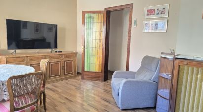 Piso 3 habitaciones de 140 m² en Sabadell (08201)