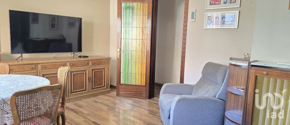 Piso 3 habitaciones de 140 m² en Sabadell (08201)