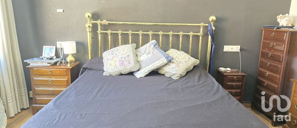 Piso 3 habitaciones de 140 m² en Sabadell (08201)