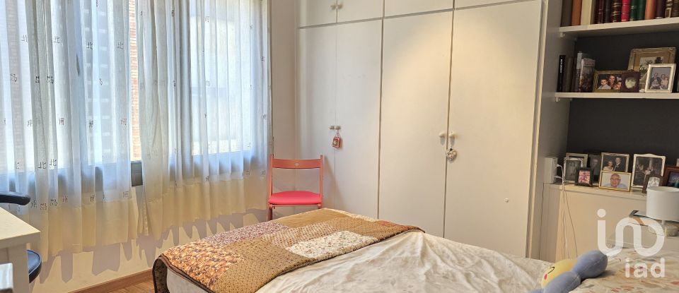 Piso 3 habitaciones de 140 m² en Sabadell (08201)