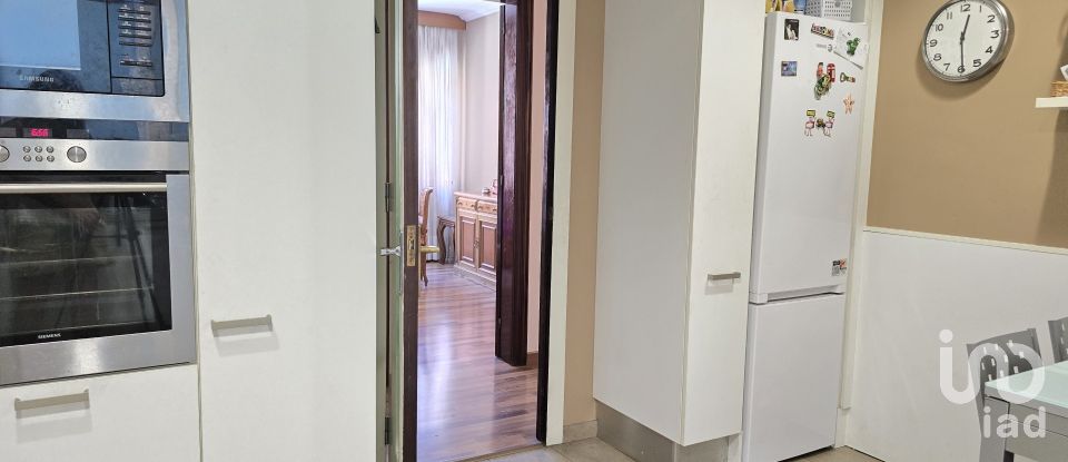 Piso 3 habitaciones de 140 m² en Sabadell (08201)