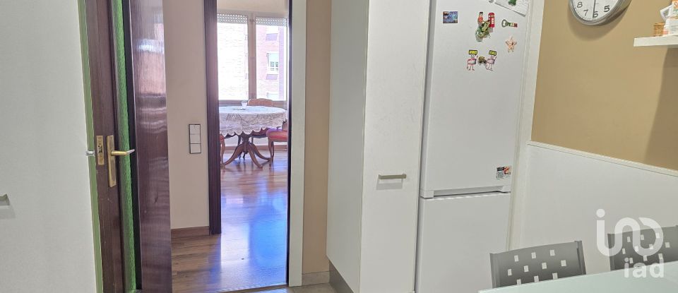 Piso 3 habitaciones de 140 m² en Sabadell (08201)