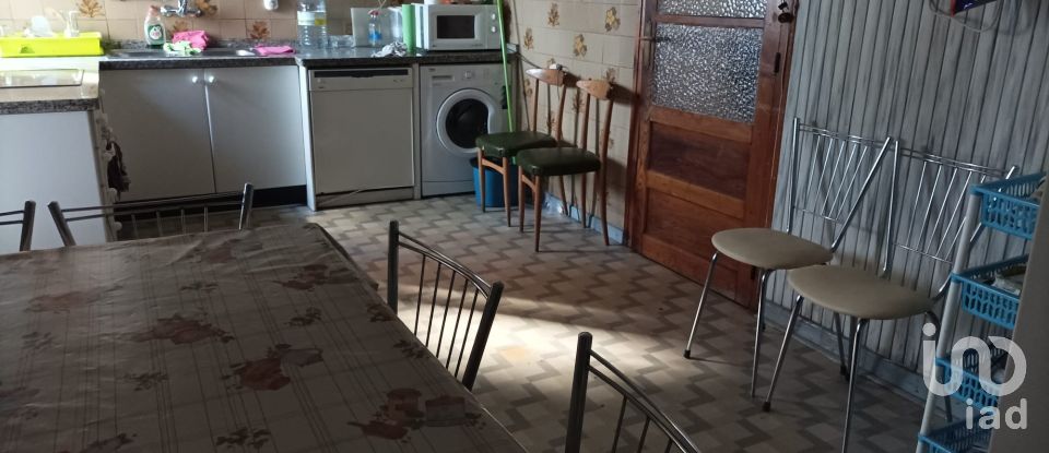 Casa 10 habitaciones de 298 m² en La Bañeza (24750)