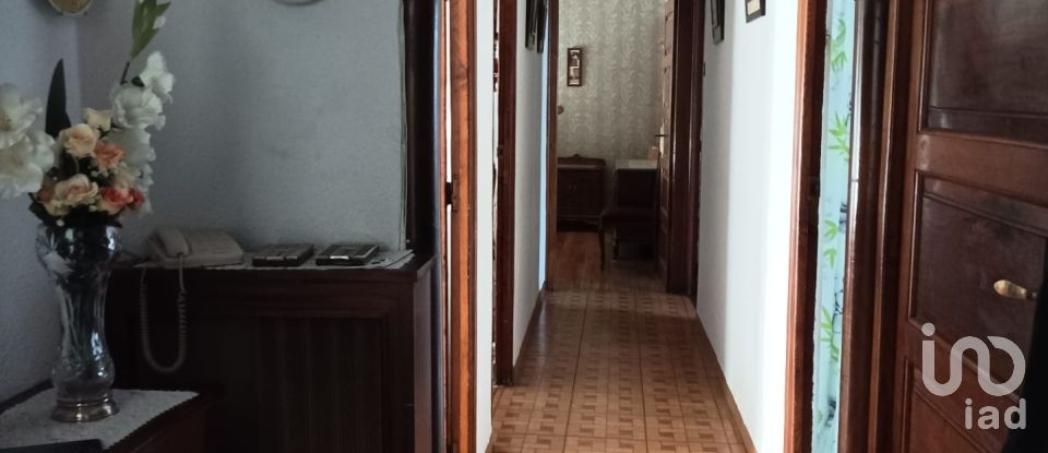 Casa 10 habitaciones de 298 m² en La Bañeza (24750)