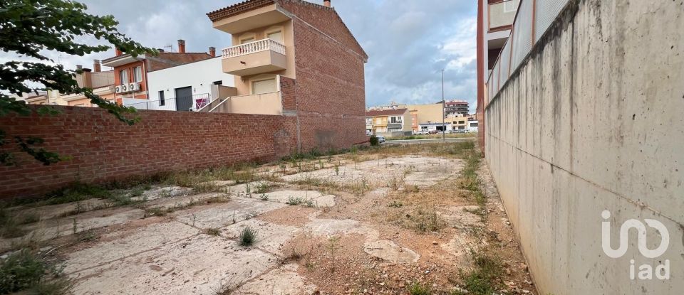 Terrain à bâtir de 302 m² à Amposta (43870)
