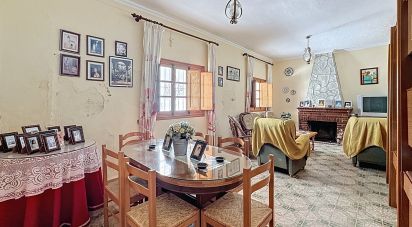 Casa 7 habitacions de 350 m² a Tahivilla (11392)