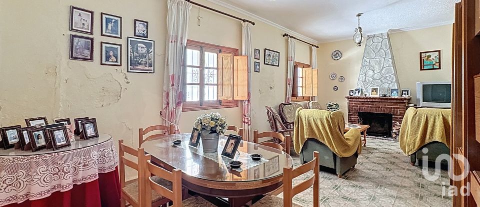 Casa 7 habitacions de 350 m² a Tahivilla (11392)