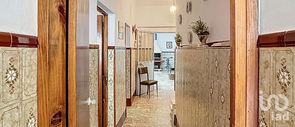 Casa 7 habitacions de 350 m² a Tahivilla (11392)