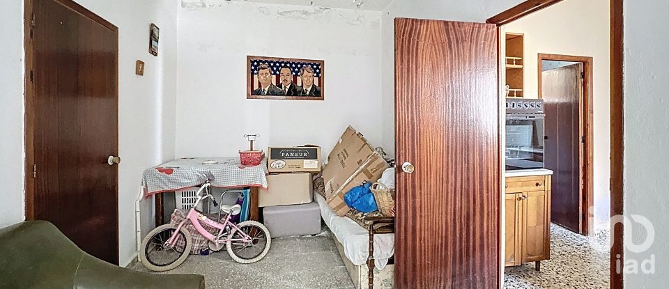 Casa 7 habitacions de 350 m² a Tahivilla (11392)