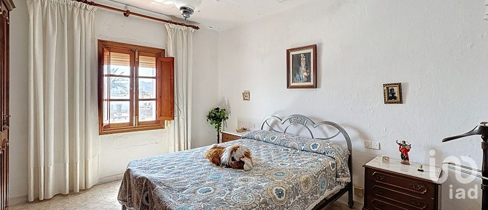 Casa 7 habitacions de 350 m² a Tahivilla (11392)