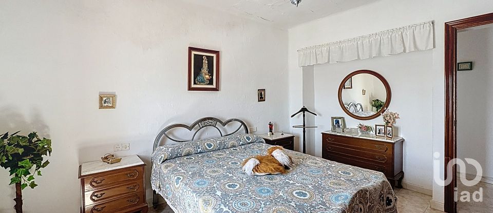 Casa 7 habitacions de 350 m² a Tahivilla (11392)