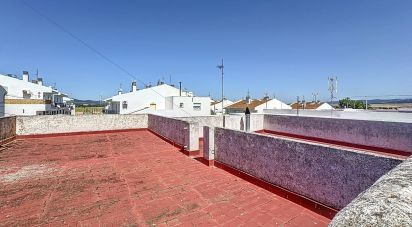 Casa 7 habitacions de 350 m² a Tahivilla (11392)