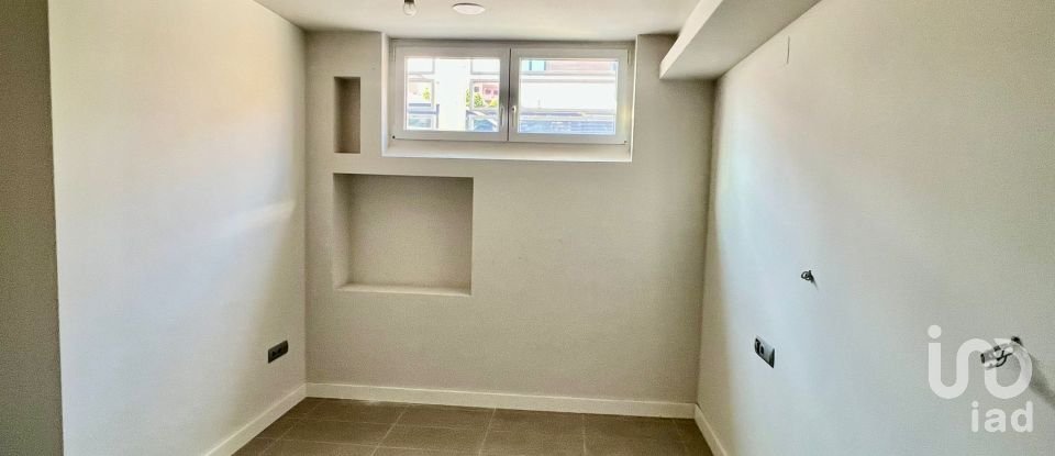 Vivienda unifamiliar  9 habitaciones de 614 m² en La Cala del Moral (29720)