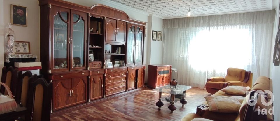 Appartement 3 chambres de 110 m² à Armellada (24284)