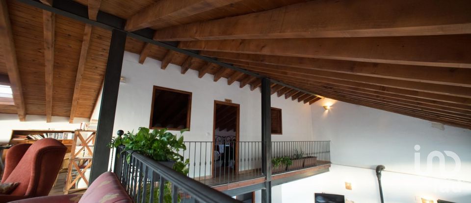 Lodge 8 bedrooms of 382 m² in Arcos de Jalón (42257)