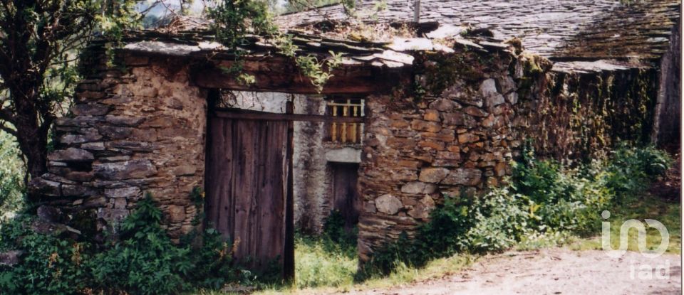 Townhouse 3 bedrooms of 420 m² in As Nogais (27677)