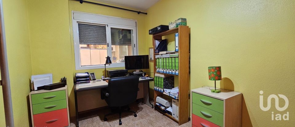 Piso 3 habitaciones de 181 m² en Almerimar (04711)