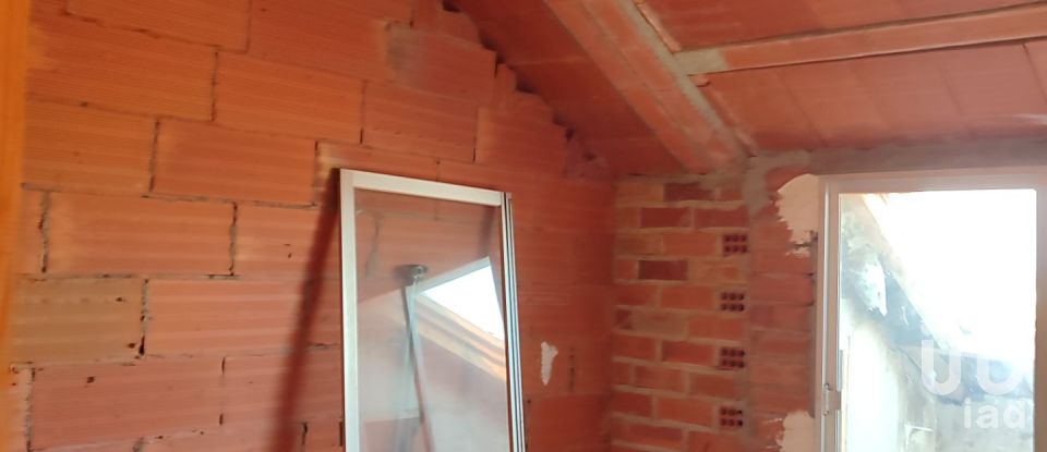 Duplex 0 chambre de 165 m² à Armellada (24284)