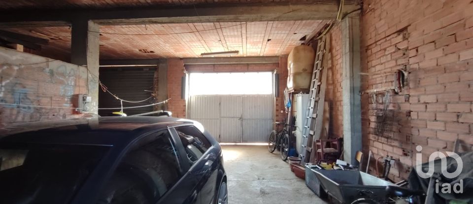 Duplex 0 chambre de 165 m² à Armellada (24284)