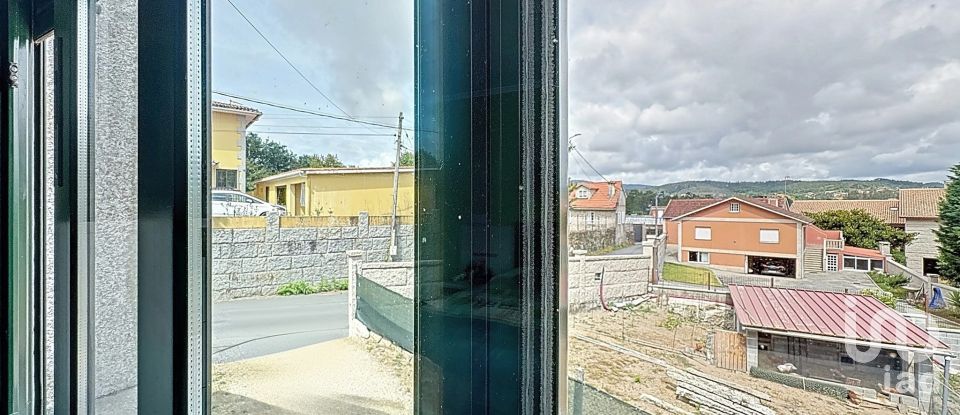 House 4 bedrooms of 331 m² in Pontevedra (36164)